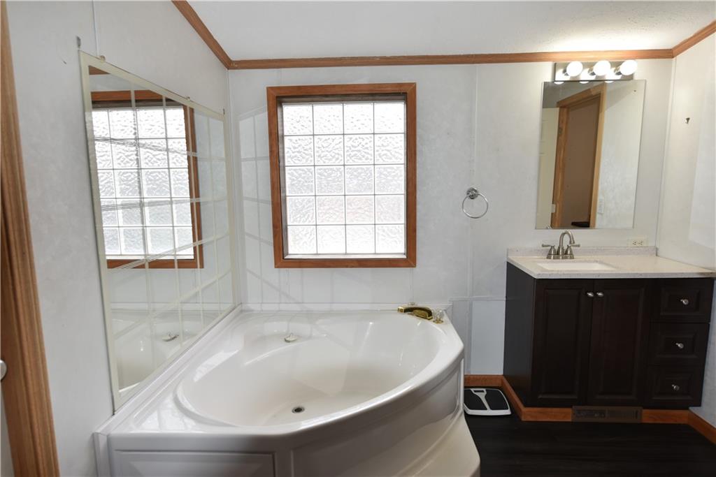 677 Mercer Road Beaver Falls, PA 15010 - Photo 8 of 18 Gallery Image 8