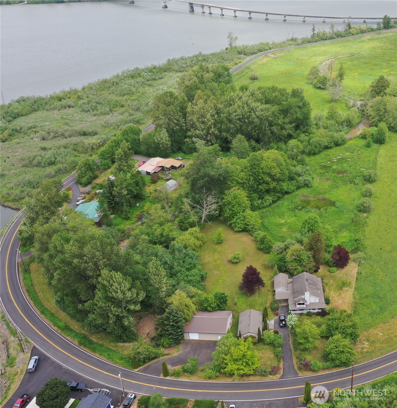 103 West Little Island Road Cathlamet, WA 98612 - Photo 24 of 40