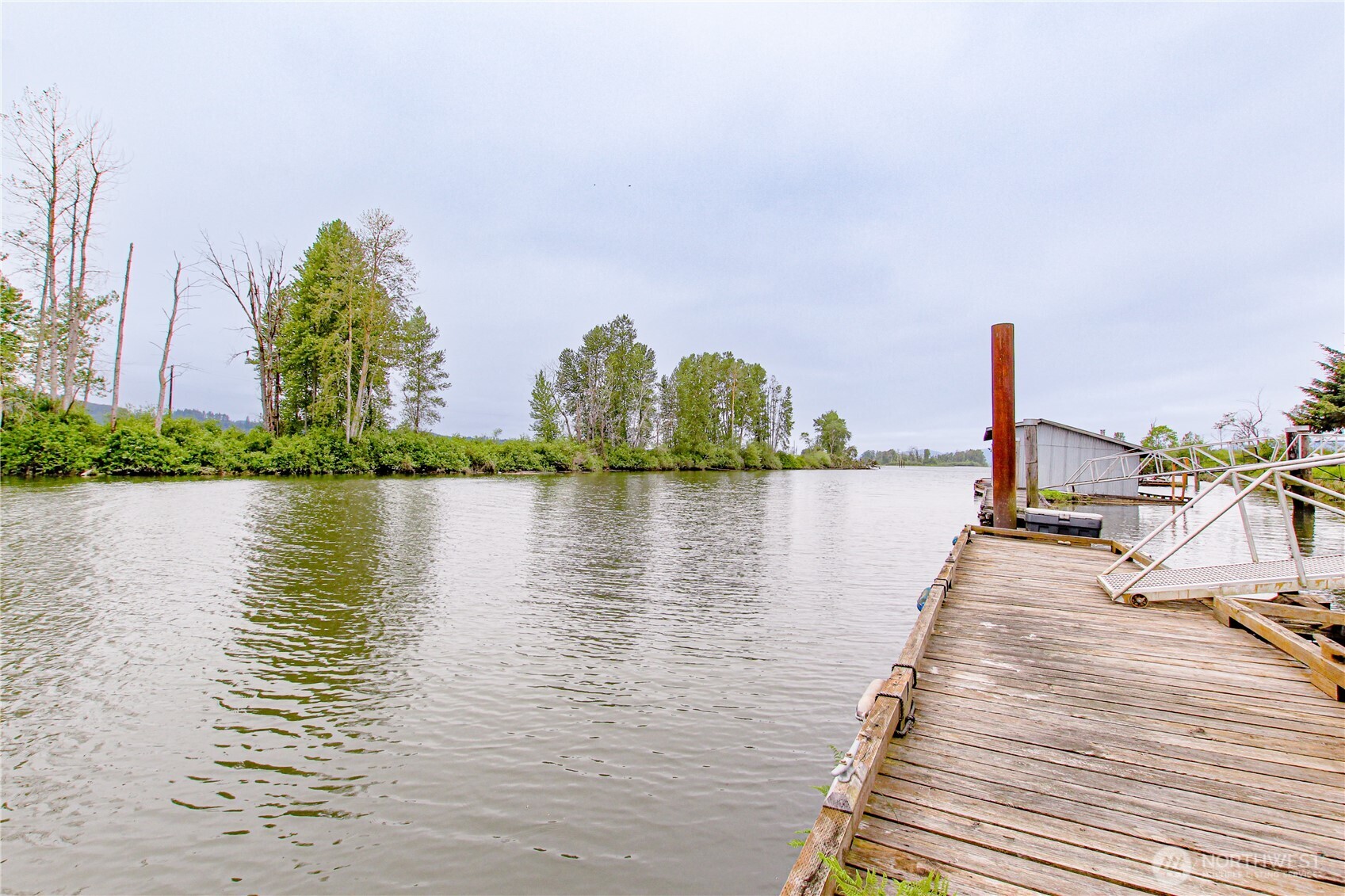103 West Little Island Road Cathlamet, WA 98612 - Photo 32 of 40