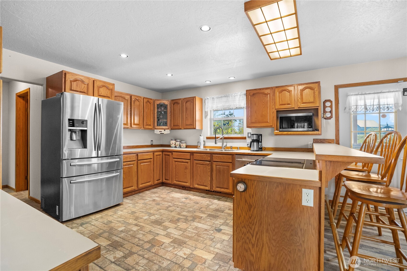 103 West Little Island Road Cathlamet, WA 98612 - Photo 7 of 40