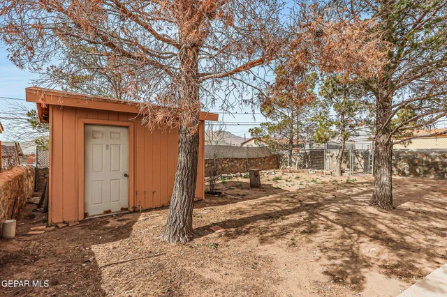 $282,500 | 1051 St Johns Drive, El Paso, TX 79903