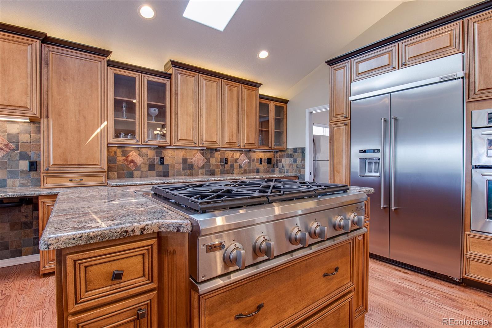 6835 Oberon Road Arvada, CO 80004 - Photo 15 of 38