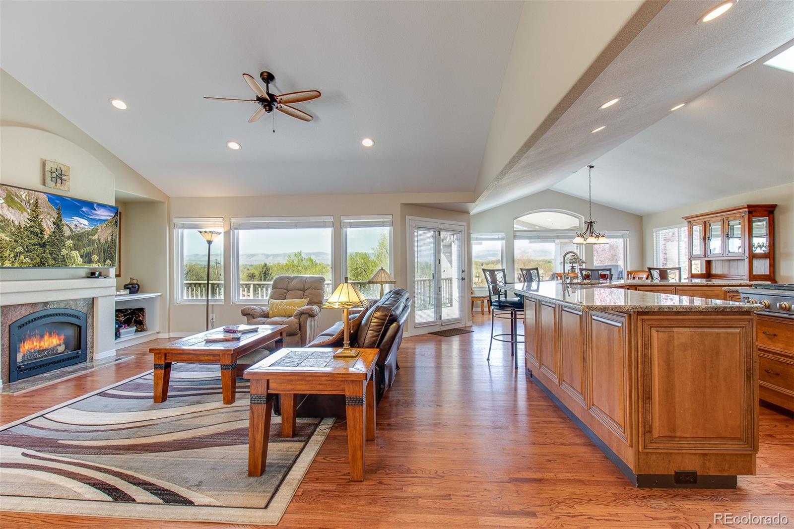 6835 Oberon Road Arvada, CO 80004 - Photo 9 of 38