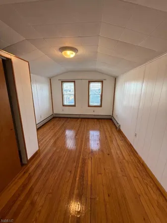 $1,500 | 179 Michigan Avenue, Paterson, NJ 07503