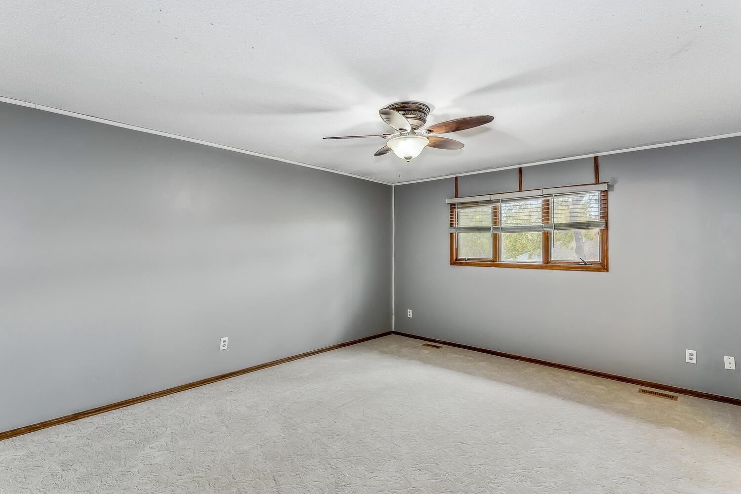 2318 North Winstead Circle Wichita, KS 67226 - Photo 17 of 34