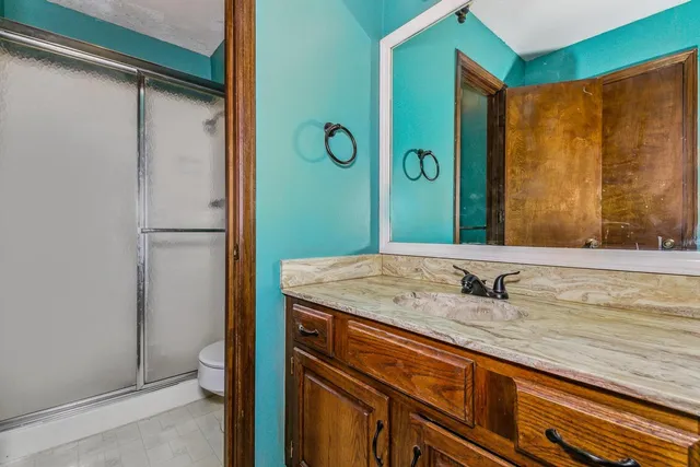 $199,900 | 2318 North Winstead Circle, Wichita, KS 67226