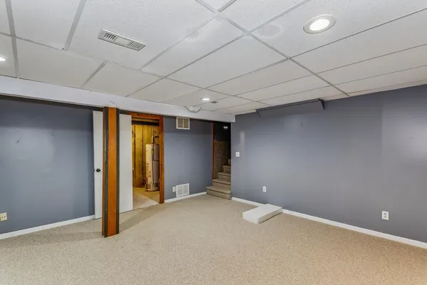 $199,900 | 2318 North Winstead Circle, Wichita, KS 67226