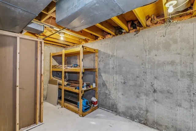 $199,900 | 2318 North Winstead Circle, Wichita, KS 67226