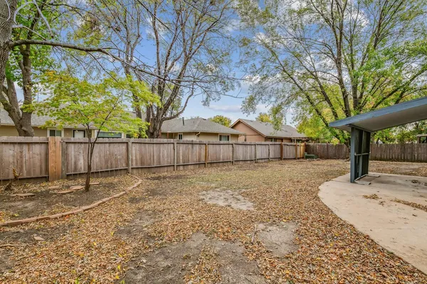 $199,900 | 2318 North Winstead Circle, Wichita, KS 67226