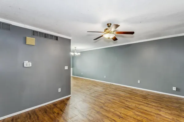 $199,900 | 2318 North Winstead Circle, Wichita, KS 67226