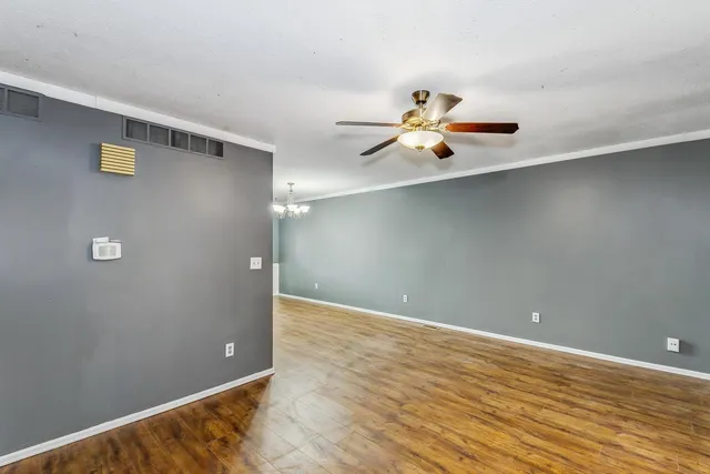 $199,900 | 2318 North Winstead Circle, Wichita, KS 67226