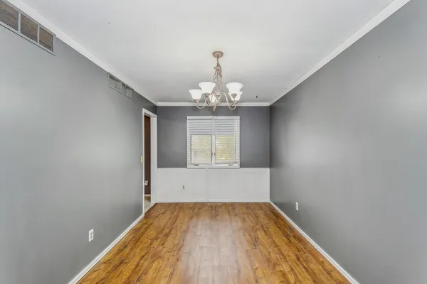 $199,900 | 2318 North Winstead Circle, Wichita, KS 67226