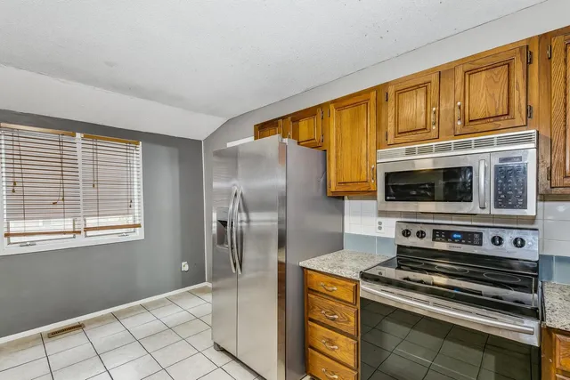 $199,900 | 2318 North Winstead Circle, Wichita, KS 67226