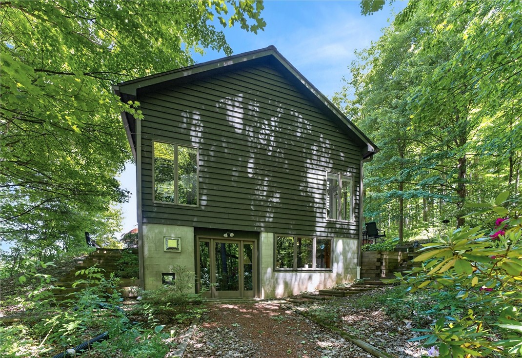 447 Howland Road Manchester, NY 14548 - Photo 12 of 50
