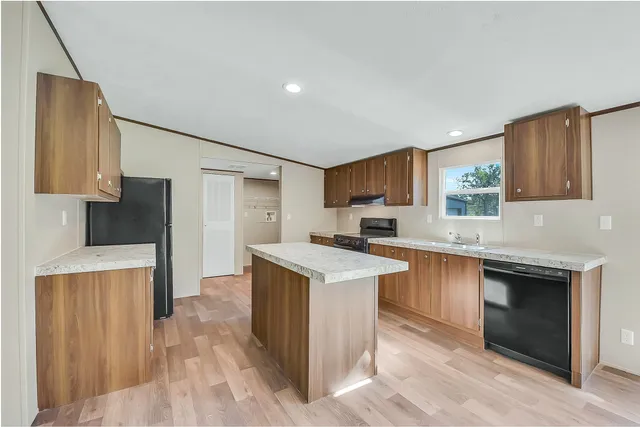 $1,750 | 25150 Faraway Lane, Huffman, TX 77336