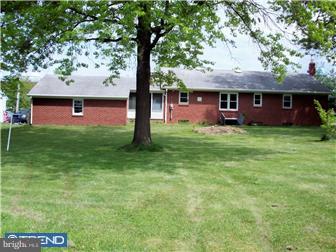 124 Middle Road Dublin, PA 18917 - Photo 10 of 10 Exterior Back