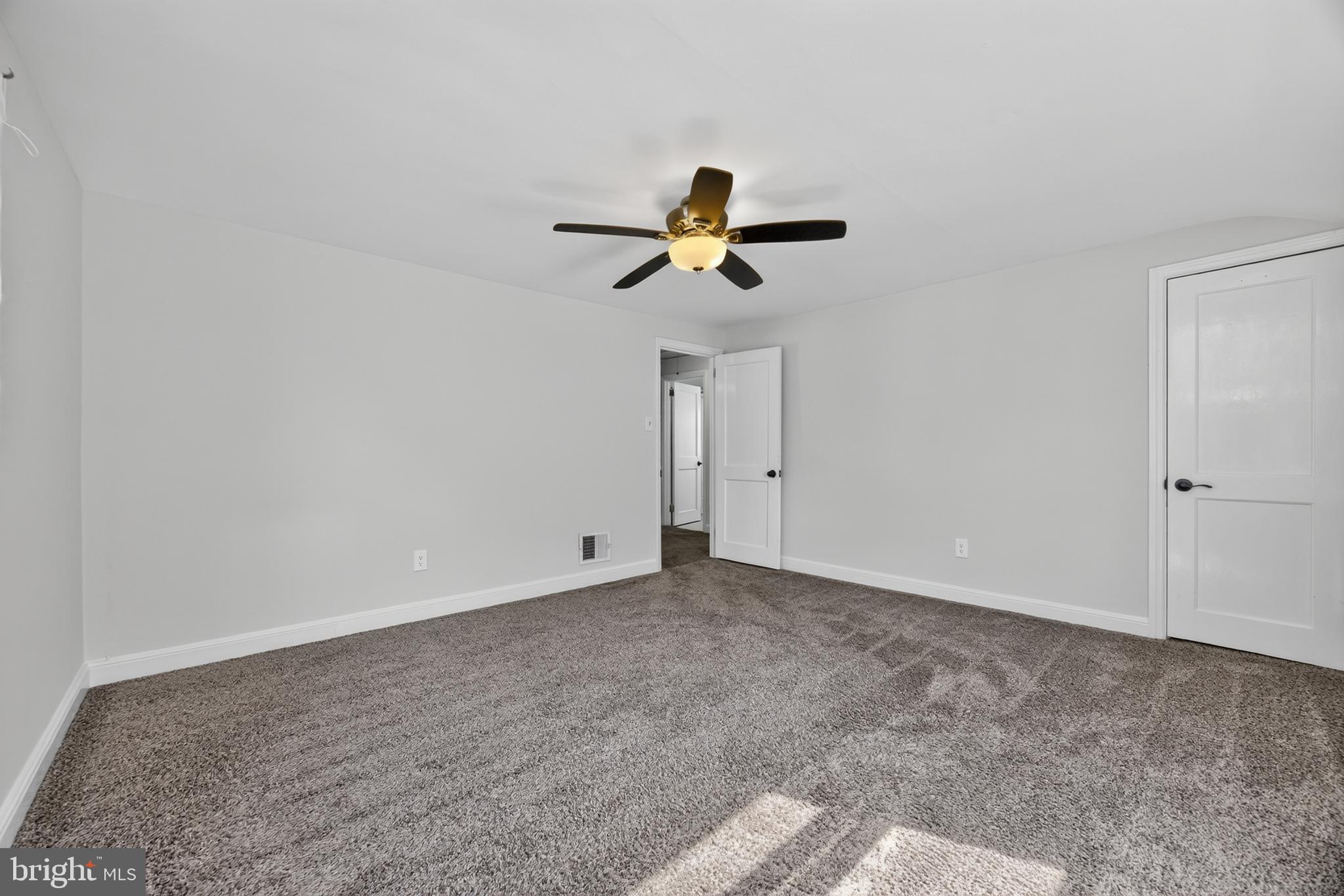 215 Ash Road Wallingford, PA 19086 - Photo 14 of 45