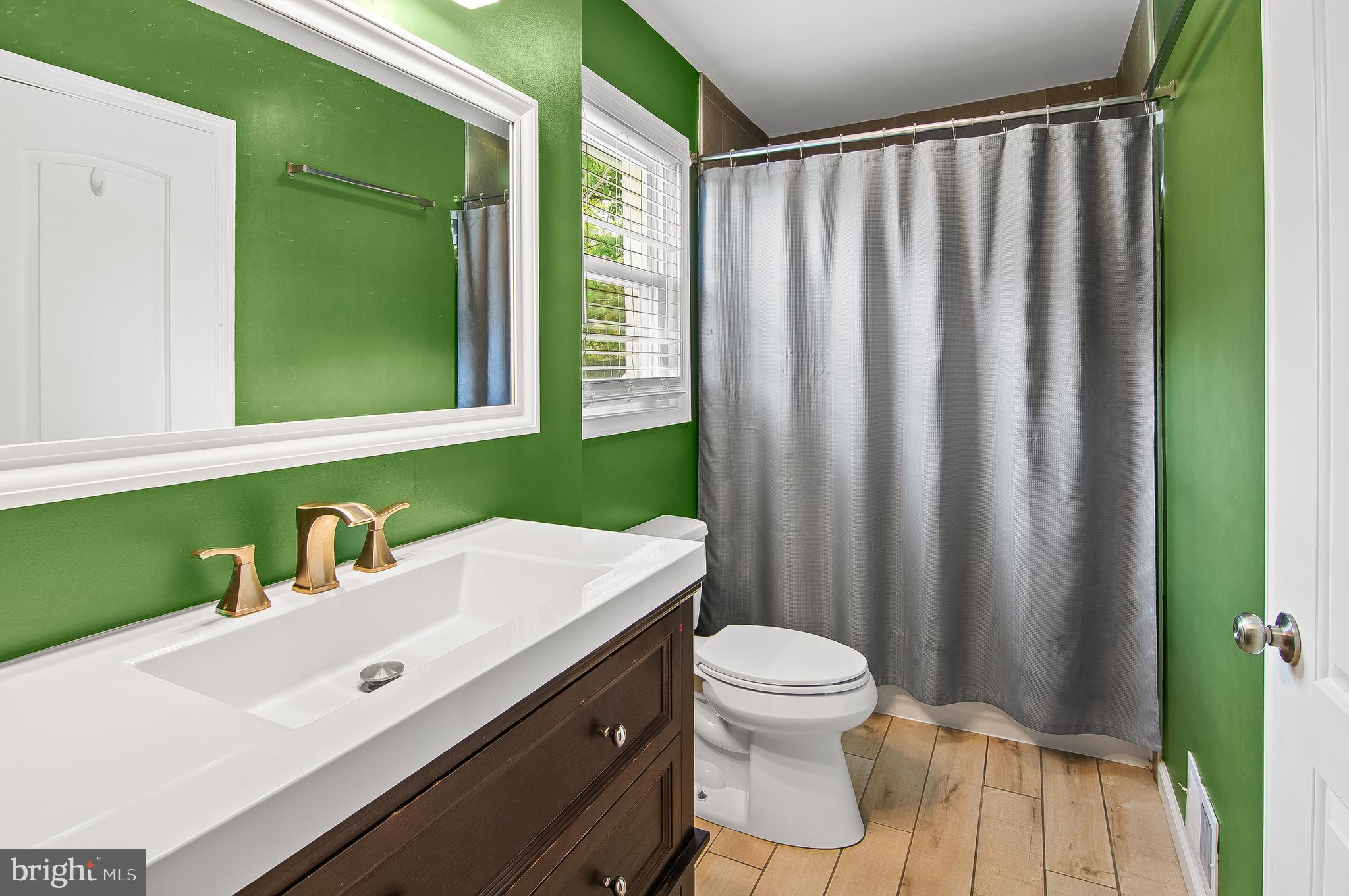 413 South Wickham Road Baltimore, MD 21229 - Photo 16 of 25