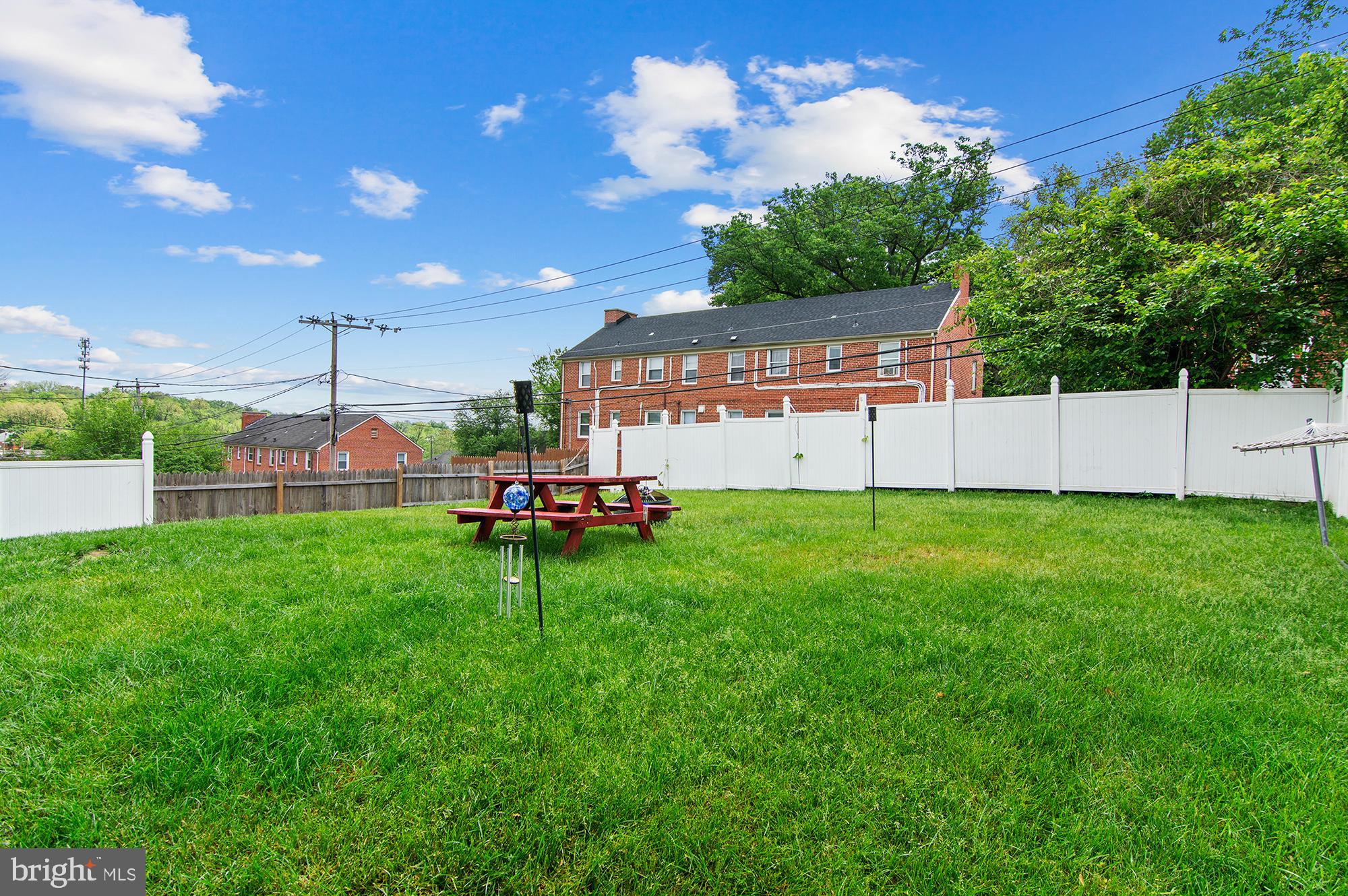 413 South Wickham Road Baltimore, MD 21229 - Photo 24 of 25