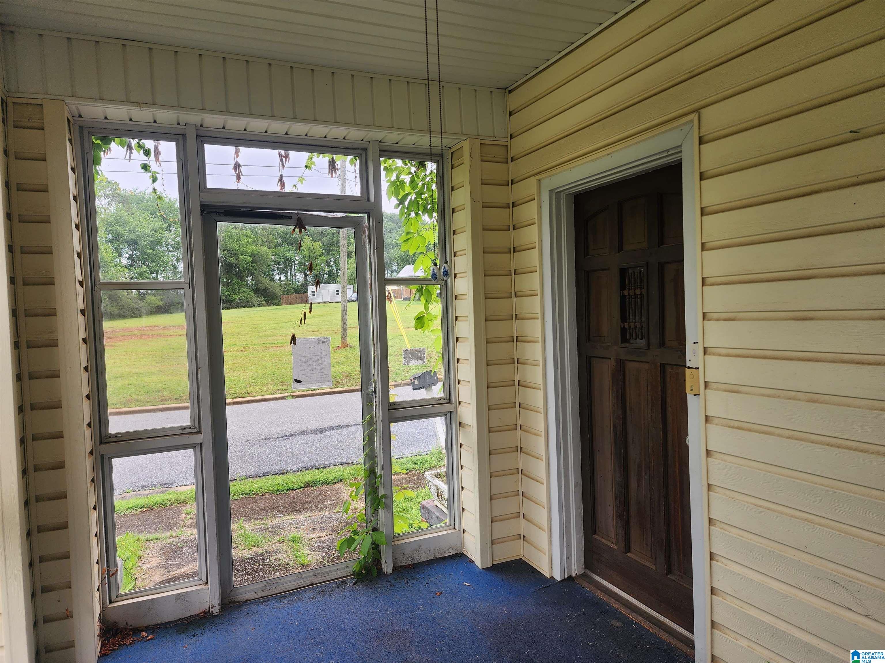 207 Alexander Street Talladega, AL 35160 - Photo 3 of 21
