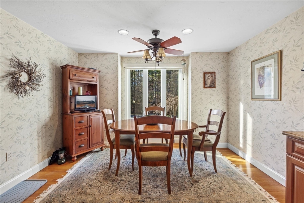 55 Bay Farm Road, Unit 55 Duxbury, MA 02332 - Photo 4 of 37 a dining room with furniture and window