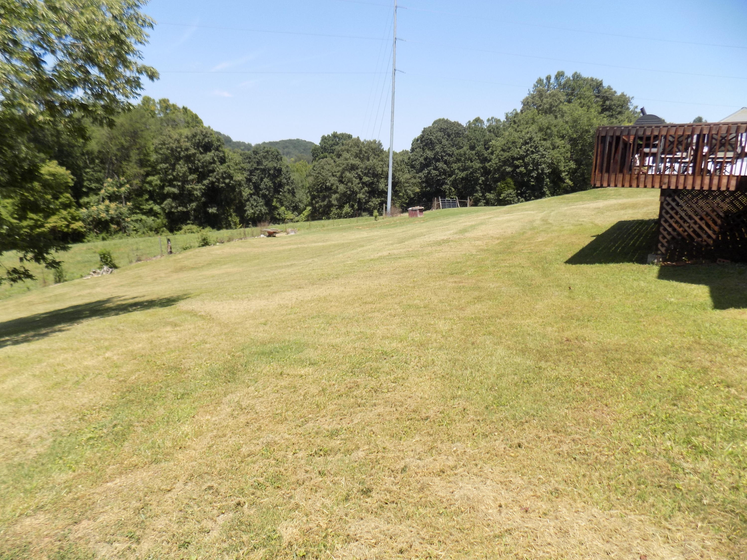 127 Huntington Lane Heiskell, TN 37754 - Photo 4 of 23 DSCN3508