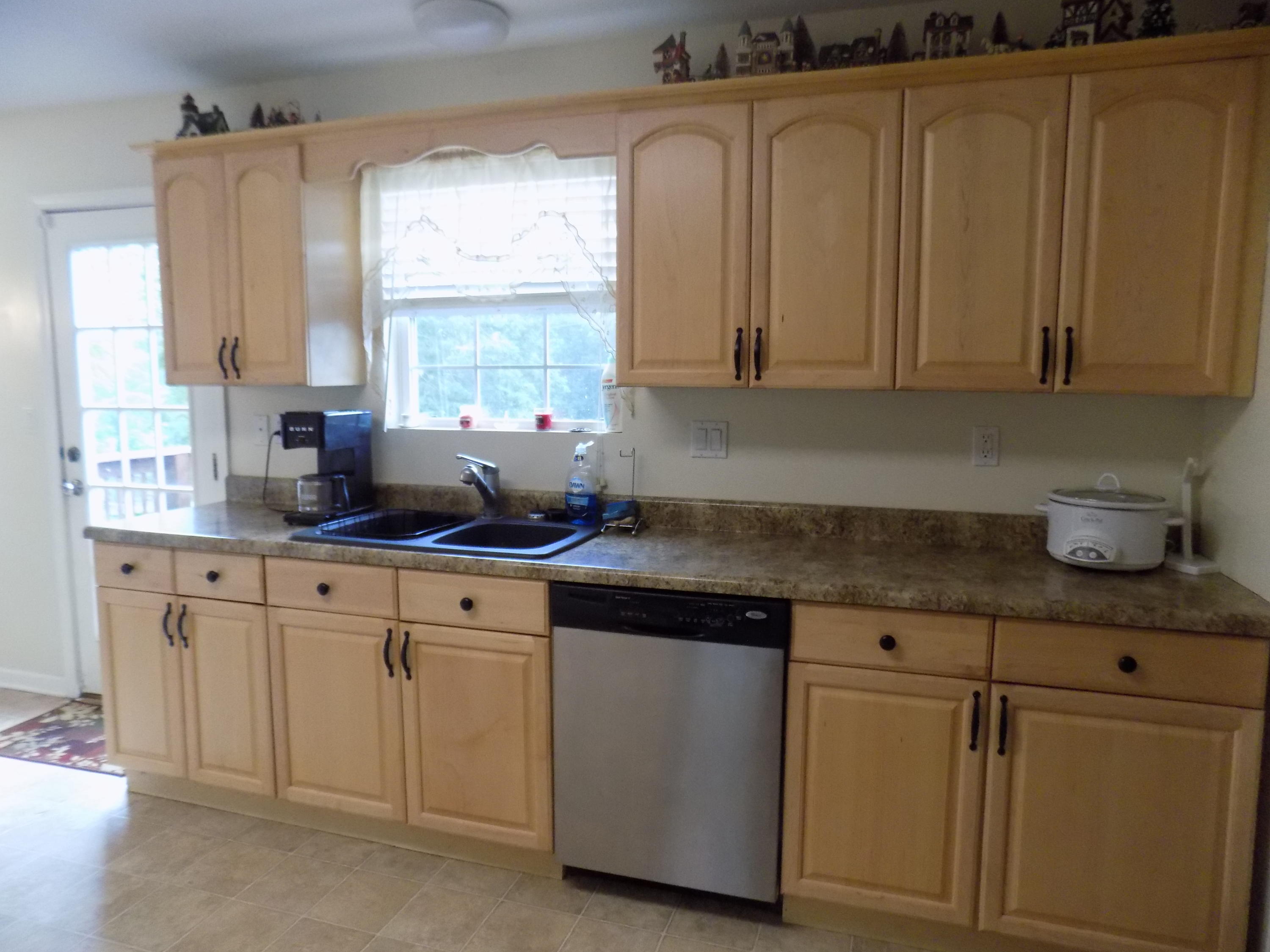 127 Huntington Lane Heiskell, TN 37754 - Photo 9 of 23 DSCN3526