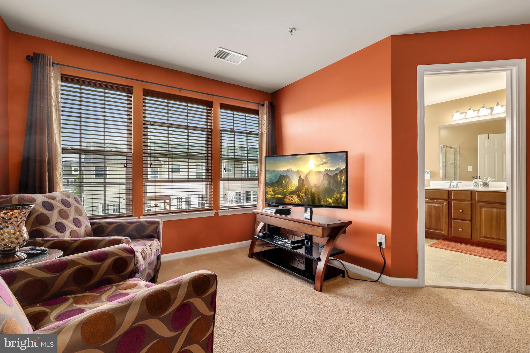 2036 Spring Run Circle Frederick, MD 21702 - Photo 18 of 45 Gallery Image 18