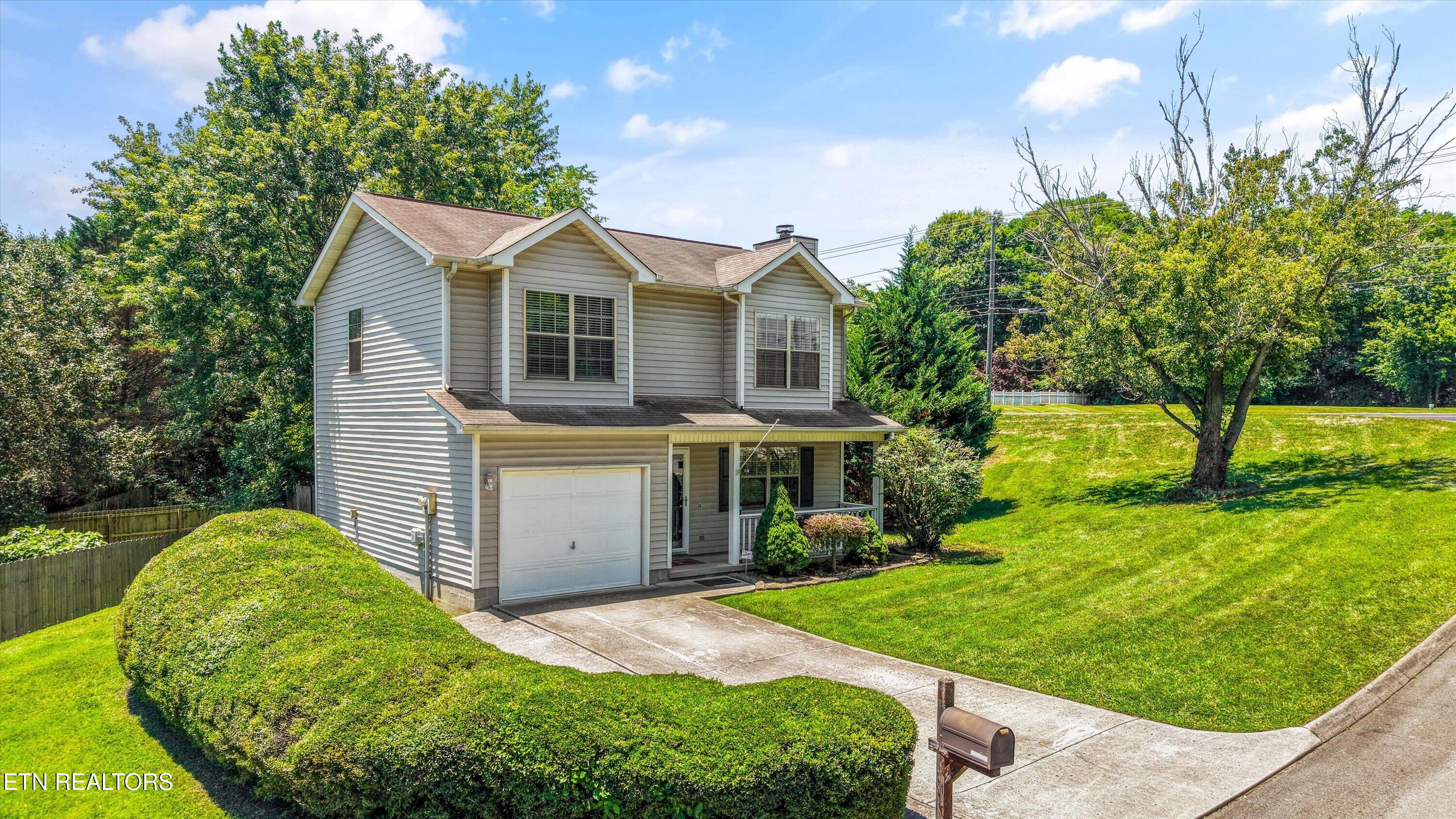 3701 Holgate Lane Powell, TN 37849 - Photo 3 of 38 04-3701 Holgate Ln 30