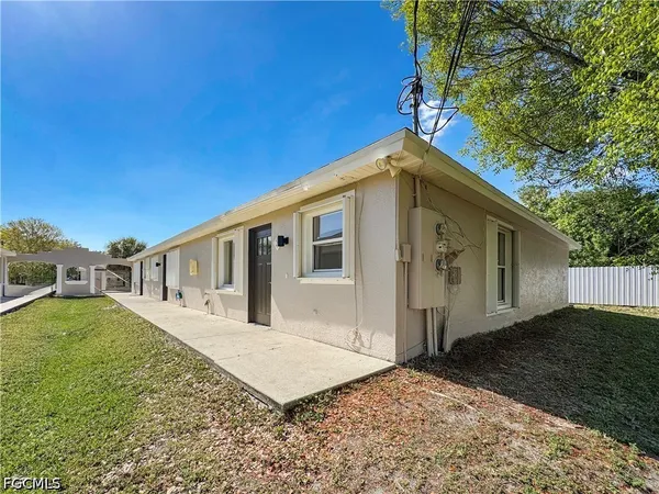 $1,195 | 1321 Southeast 8th Avenue, Unit 5, Cape Coral, FL 33990