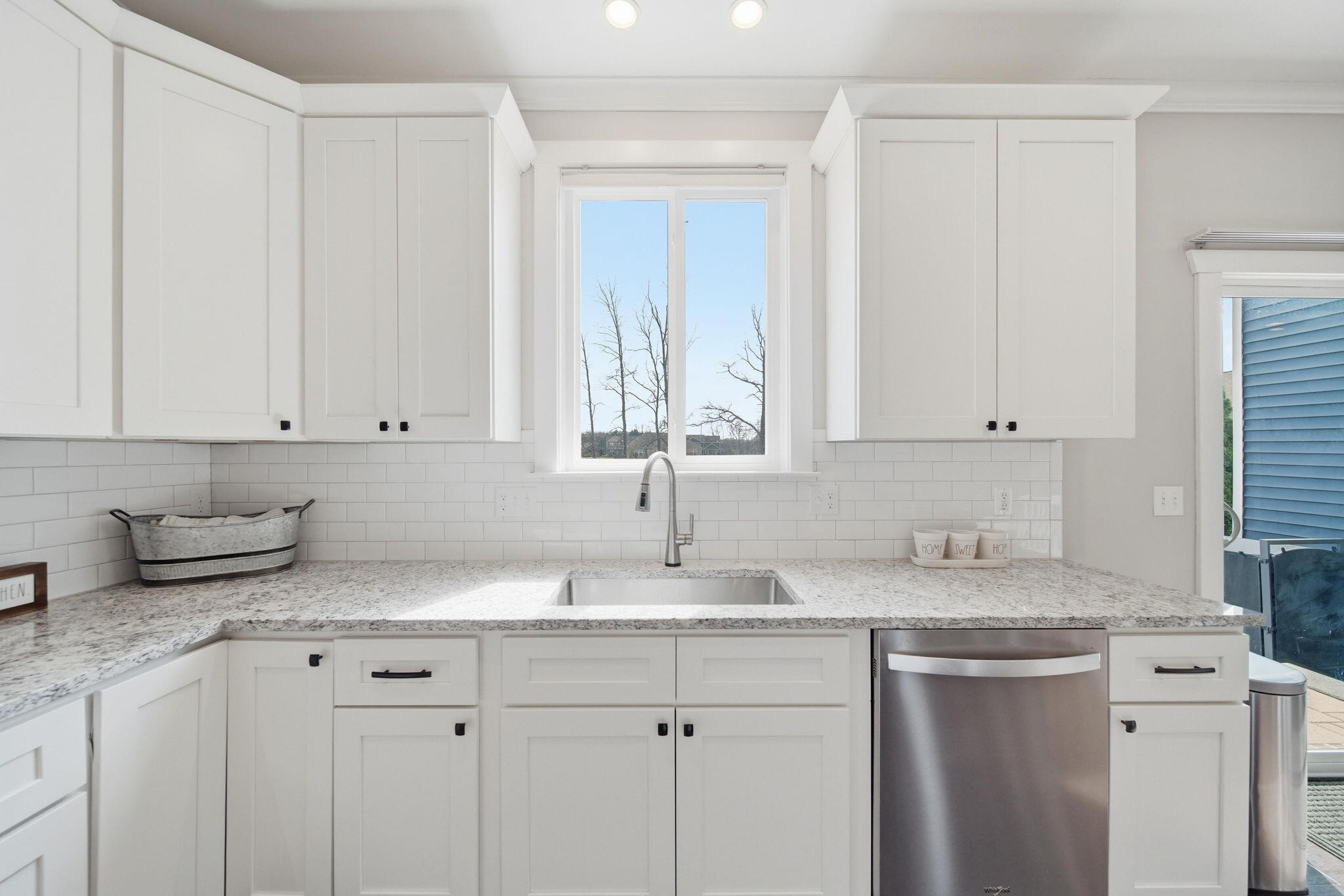 2399 Walnut View Drive Howell, MI 48855 - Photo 17 of 75 17-web-or-mls-DSC09648