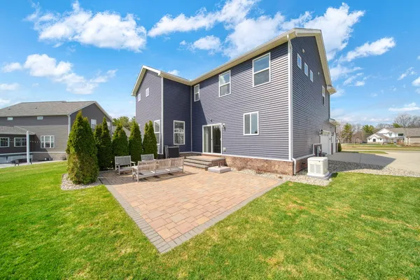 $624,900 | 2399 Walnut View Drive, Howell, MI 48855