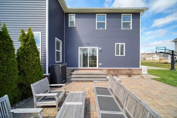 $624,900 | 2399 Walnut View Drive, Howell, MI 48855