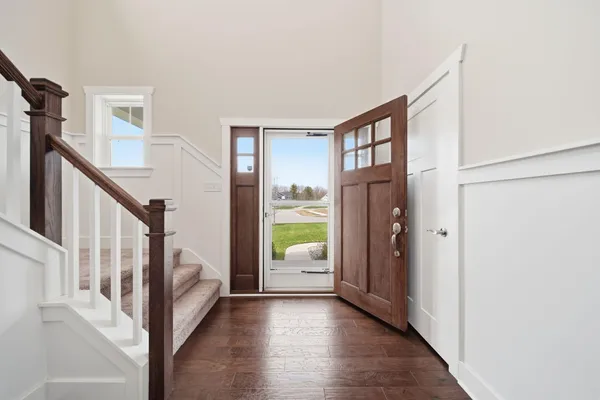 $624,900 | 2399 Walnut View Drive, Howell, MI 48855