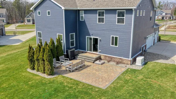 $624,900 | 2399 Walnut View Drive, Howell, MI 48855