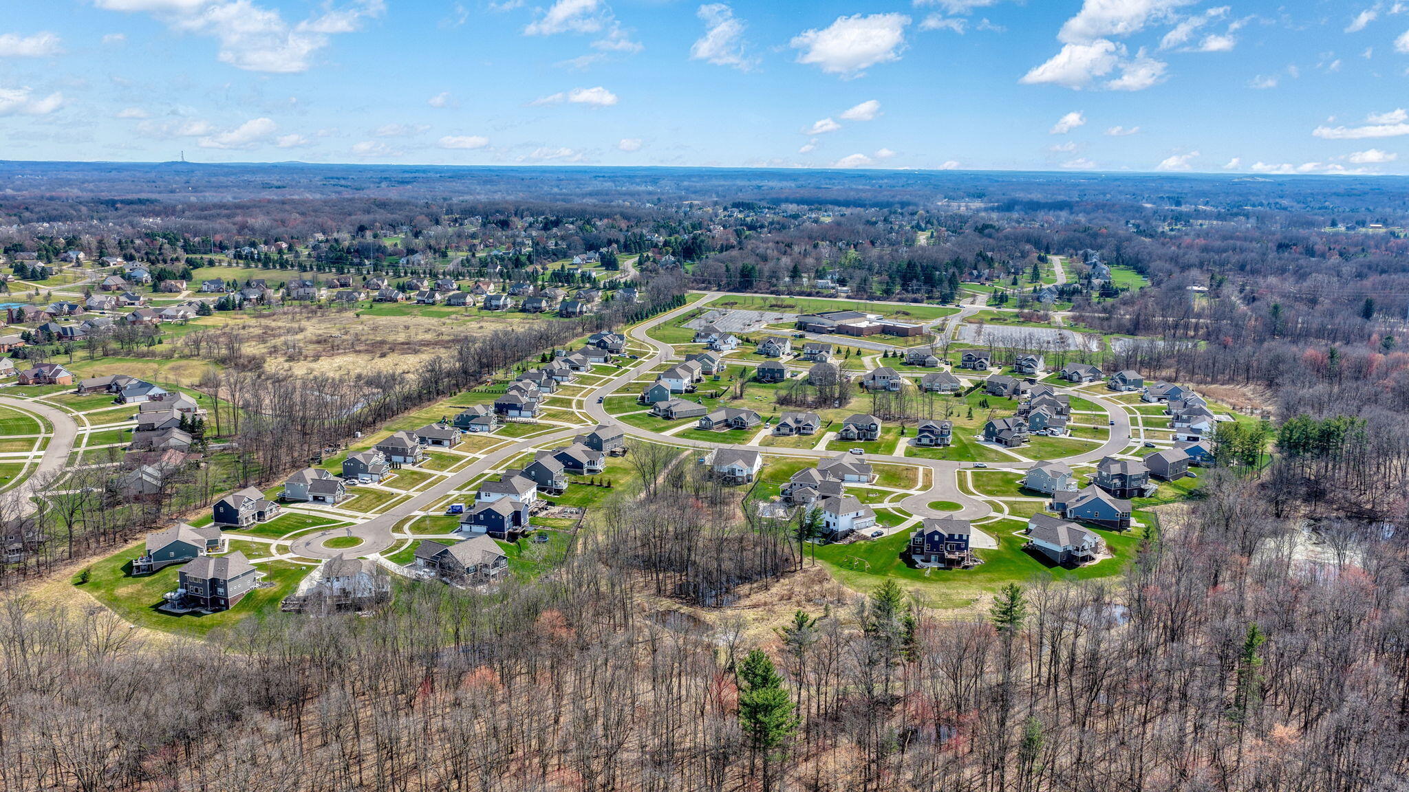 2399 Walnut View Drive Howell, MI 48855 - Photo 70 of 75 71-web-or-mls-DJI_20260403150127_0807_D_