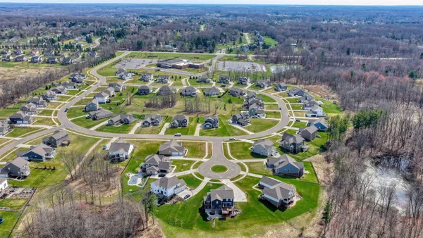 $624,900 | 2399 Walnut View Drive, Howell, MI 48855