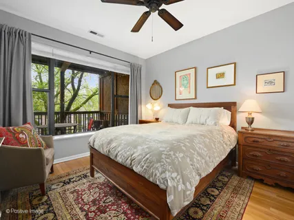 $375,000 | 1309 West Foster Avenue, Unit 2W, Chicago, IL 60640