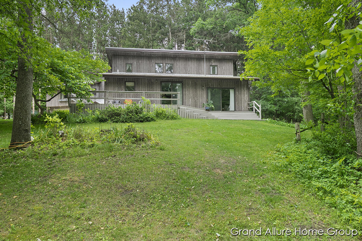 5855 Miles Road Northwest Stanton, MI 48888 - Photo 2 of 43 IMG_1000