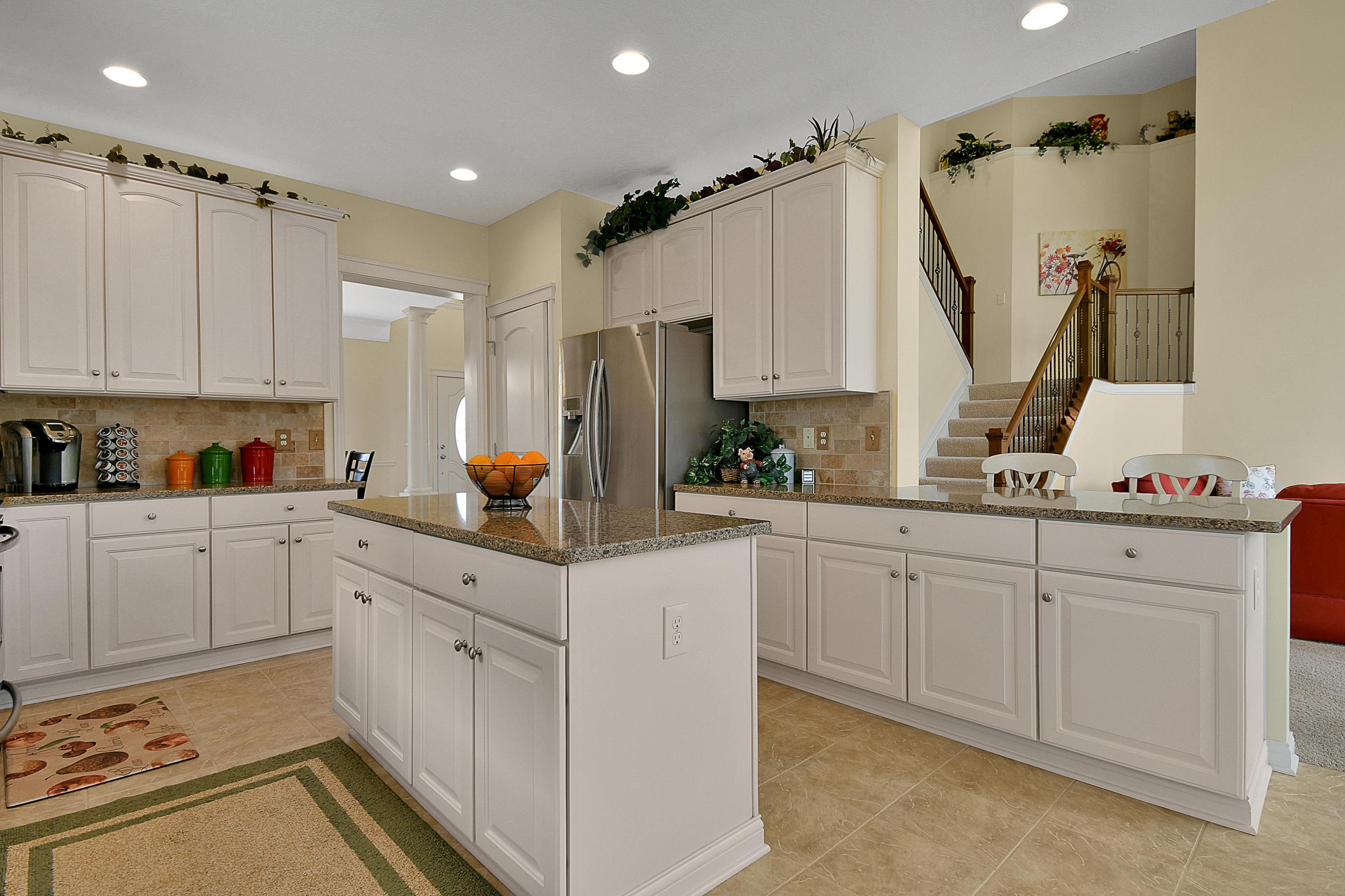 4498 Pleasant View Loop Powell, OH 43065 - Photo 12 of 59 Gallery Image 12