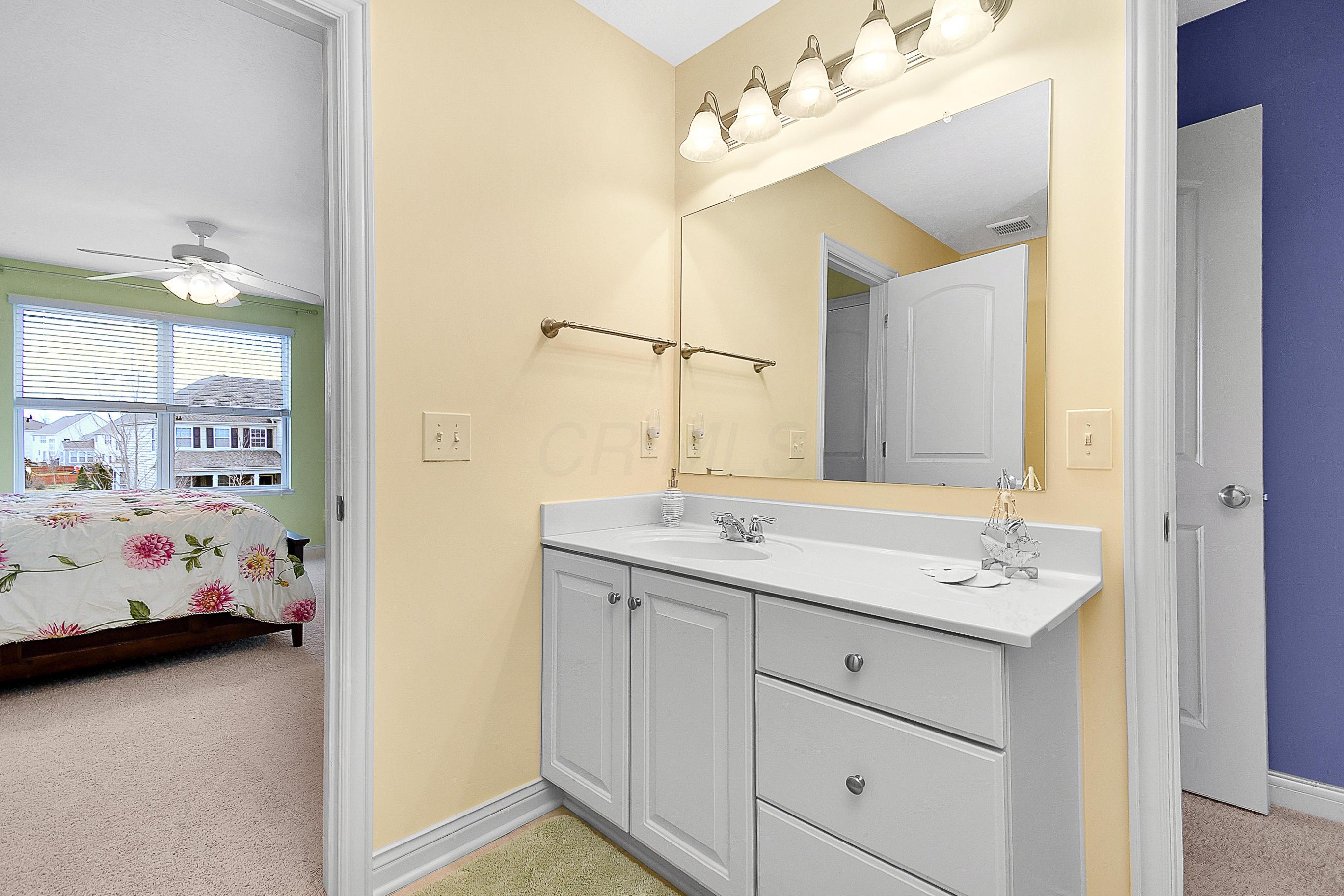 4498 Pleasant View Loop Powell, OH 43065 - Photo 39 of 59 Gallery Image 39