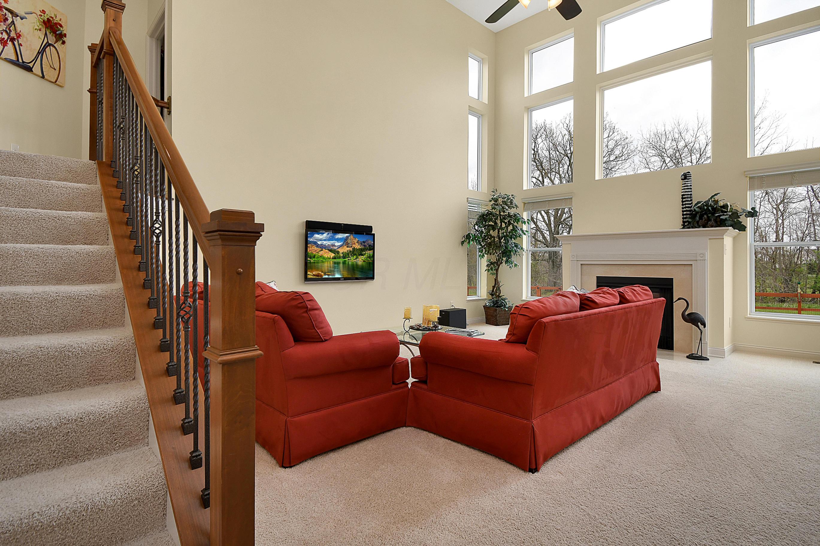 4498 Pleasant View Loop Powell, OH 43065 - Photo 6 of 59 Gallery Image 6