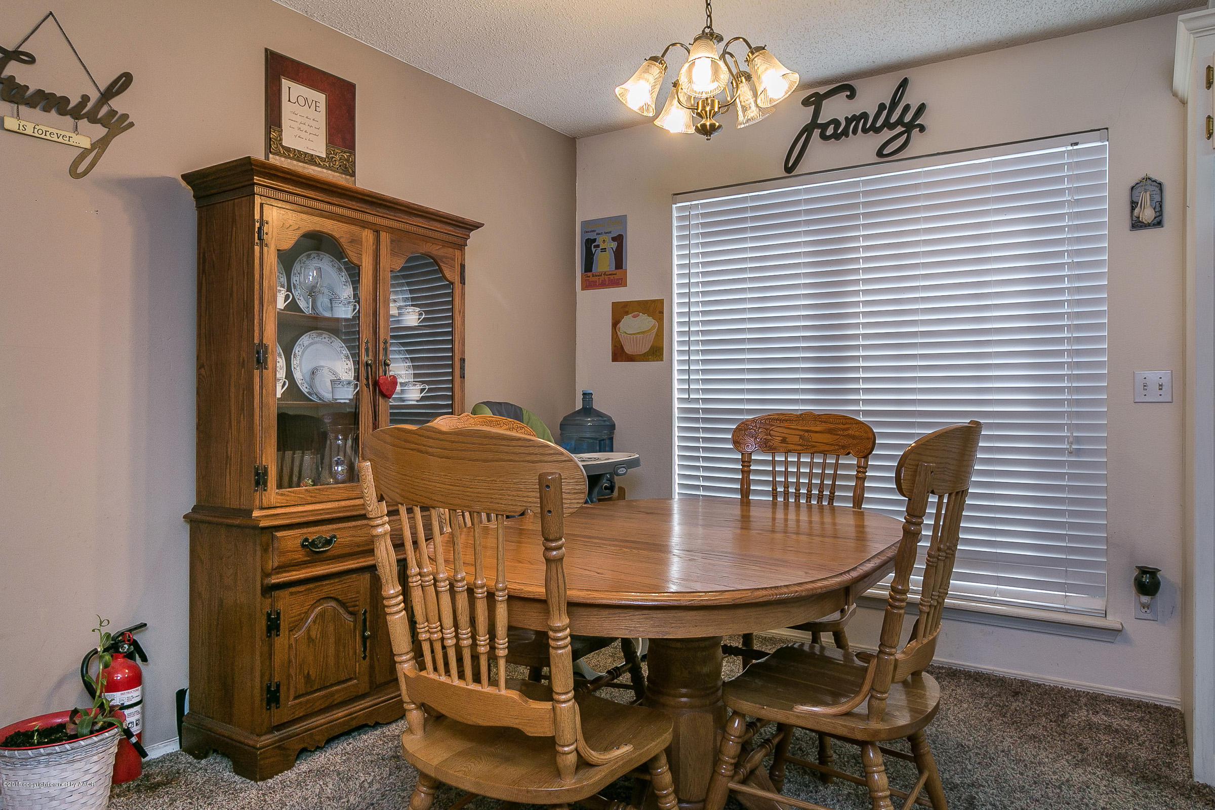 1000 Sterling Drive Amarillo, TX 79110 - Photo 5 of 17 Dining Room