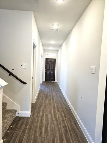 $2,000 | 721 Fossil Grv Drive, Royse City, TX 75189