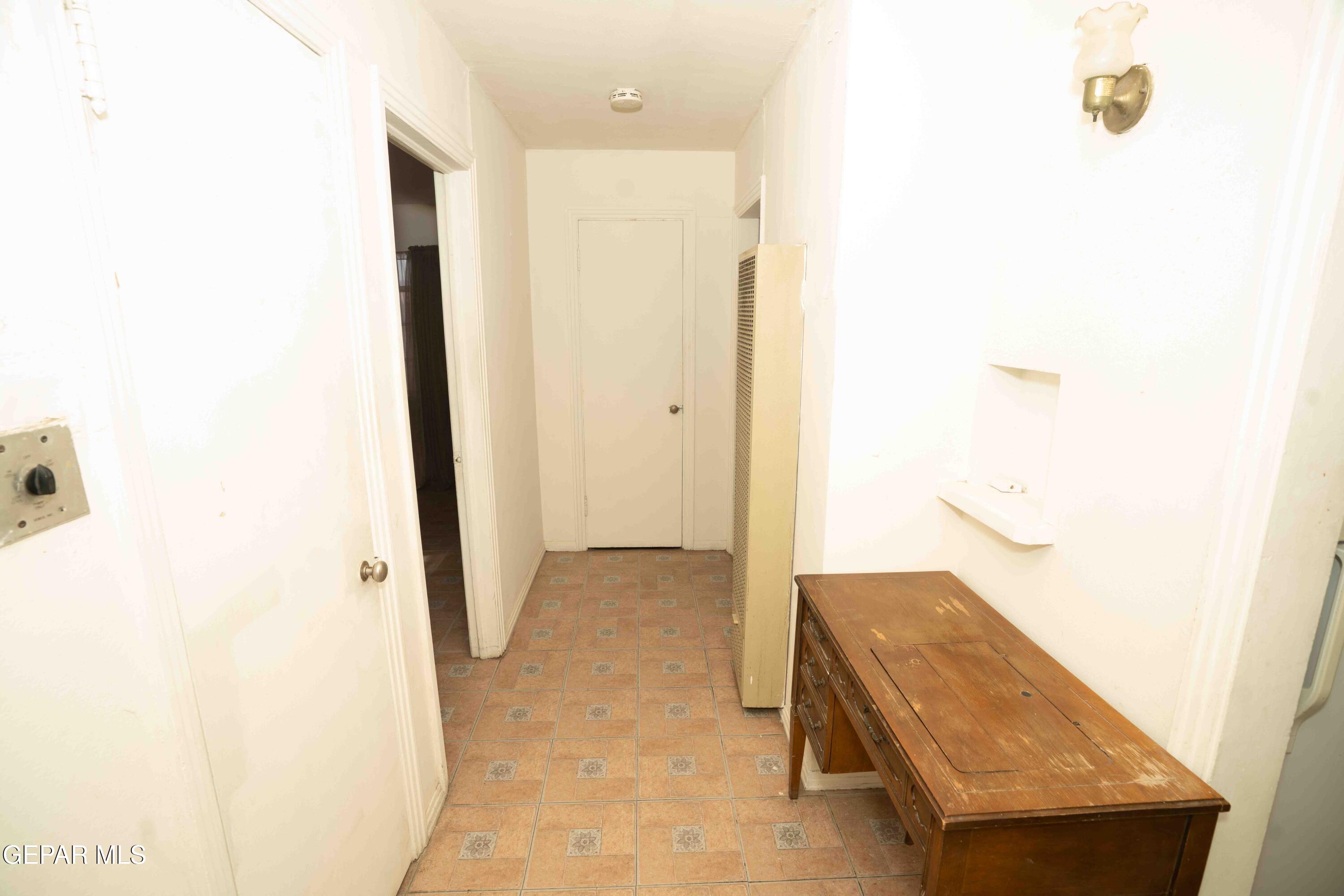 140 Teakwood Road El Paso, TX 79915 - Photo 9 of 16 a view of utility room