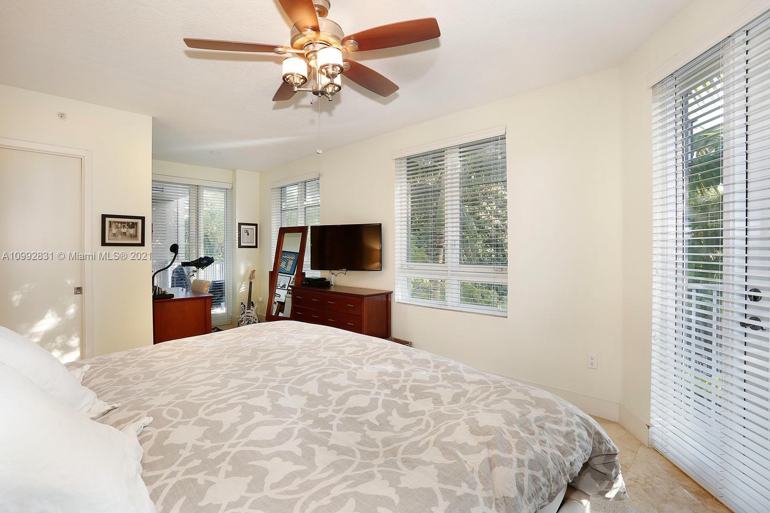 3540 Main Highway, Unit 308 Coconut Grove, FL 33133 - Photo 13 of 20