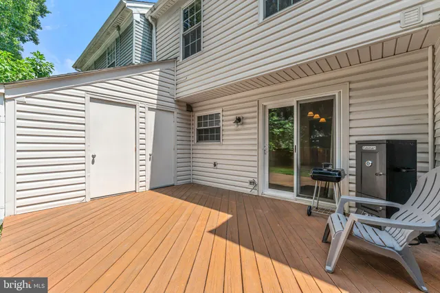 $2,500 | 7656 Stana Court, Lorton, VA 22079