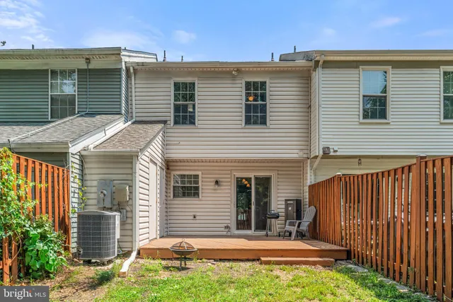 $2,500 | 7656 Stana Court, Lorton, VA 22079