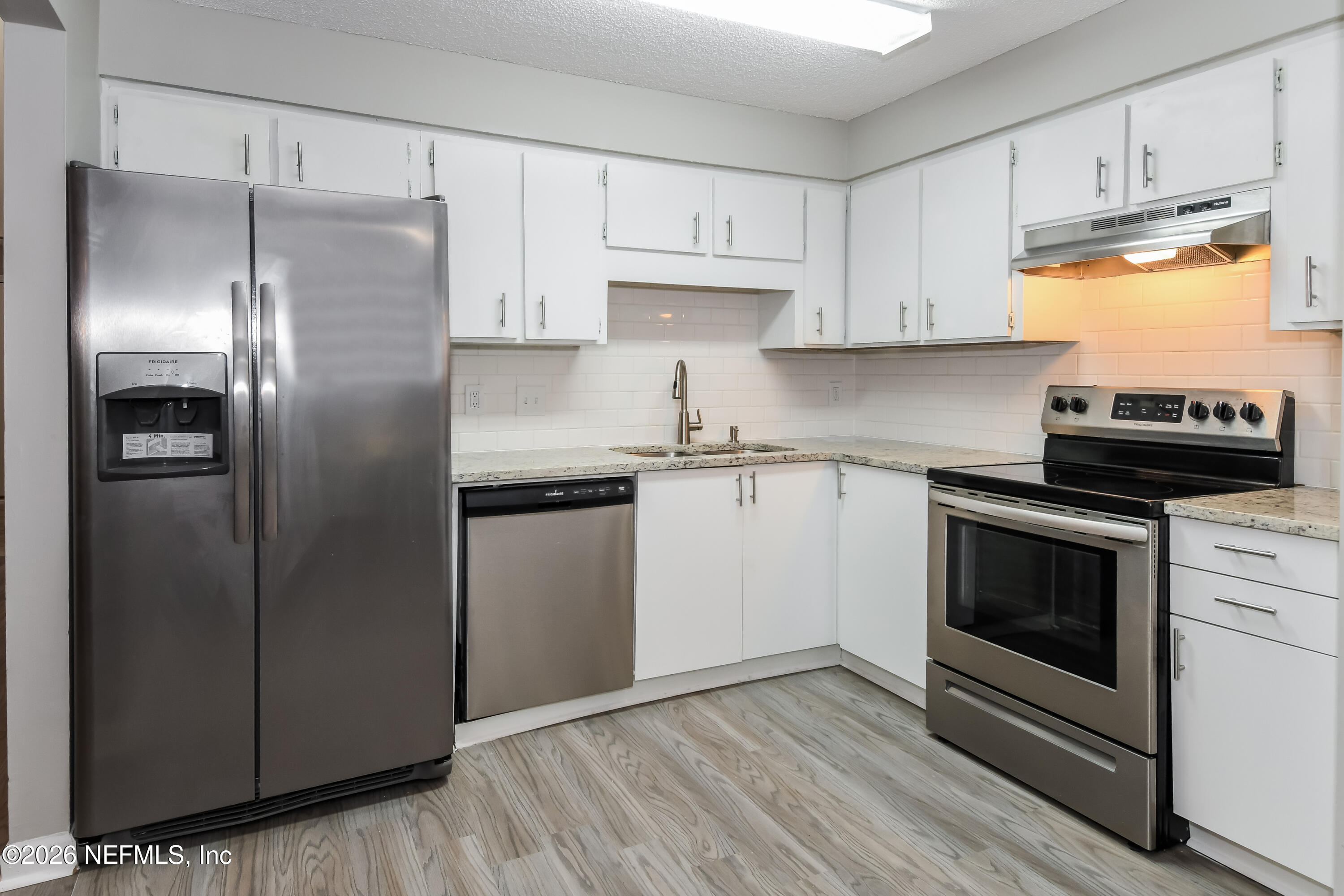 11665 Summer Tree Road North Jacksonville, FL 32246 - Photo 5 of 16 005-photo-kitchen-8699134