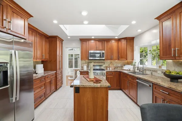 $4,000,000 | 1315 Bright Oaks Court, Los Altos, CA 94024